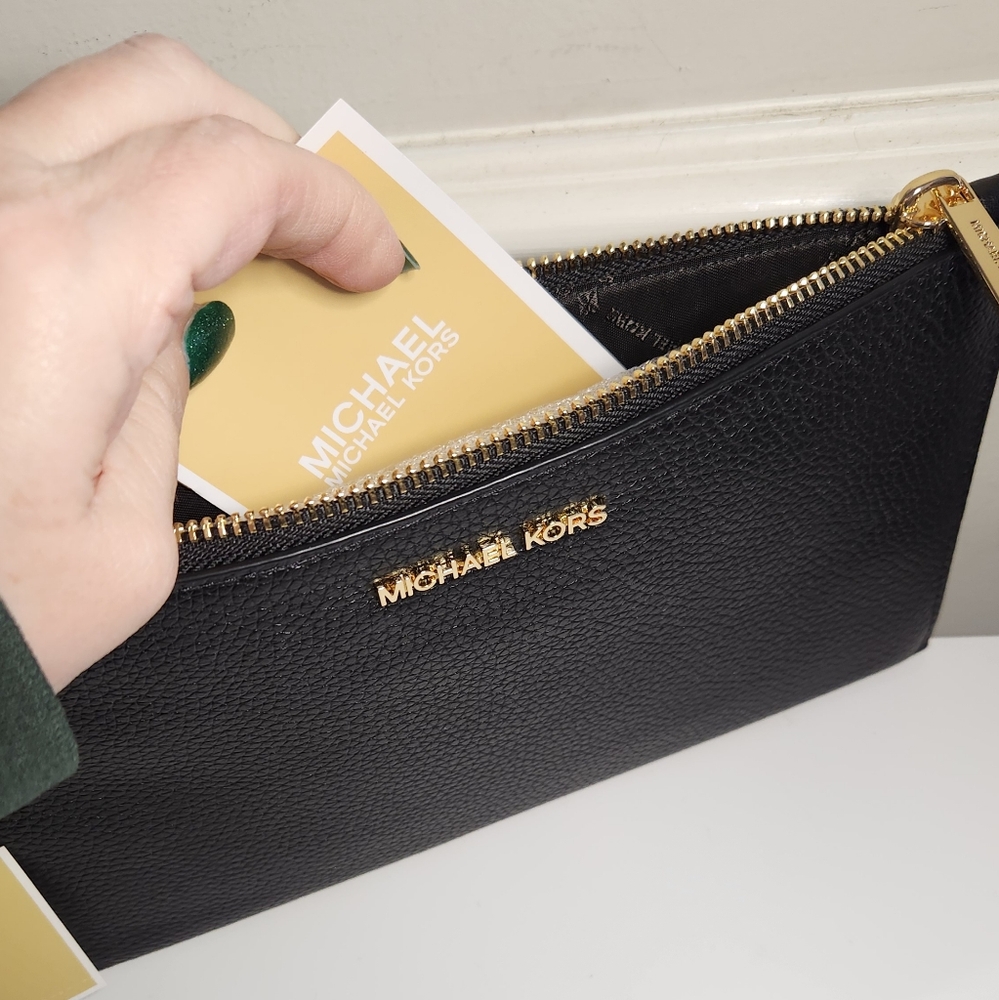 Michael Kors Jet Set Travel Wristlet - Picture 6 of 10